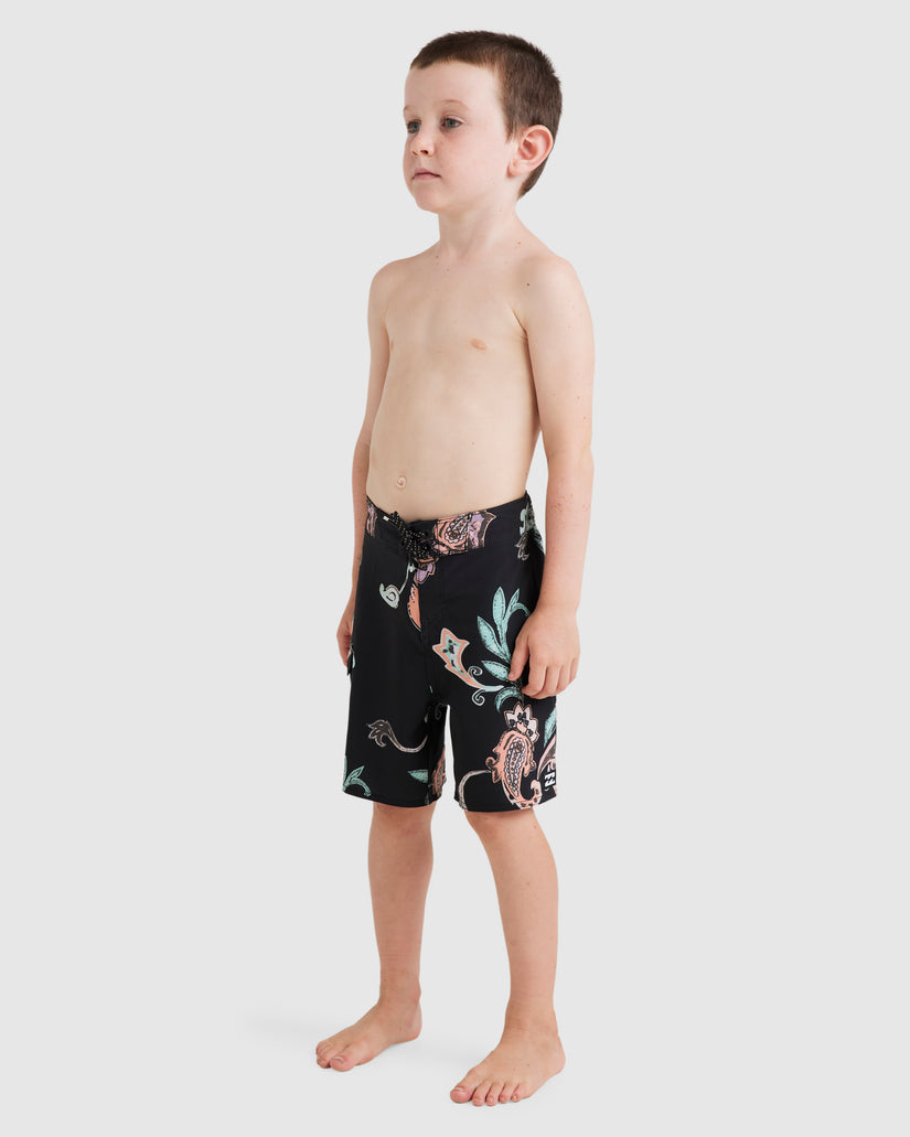 Boys 0-7 Sundays Pro Boardshorts