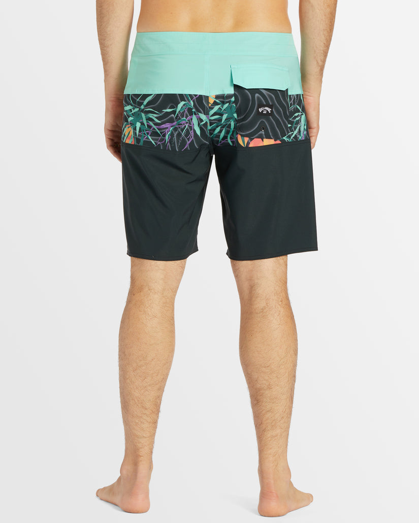 Tribong Pro Boardshorts