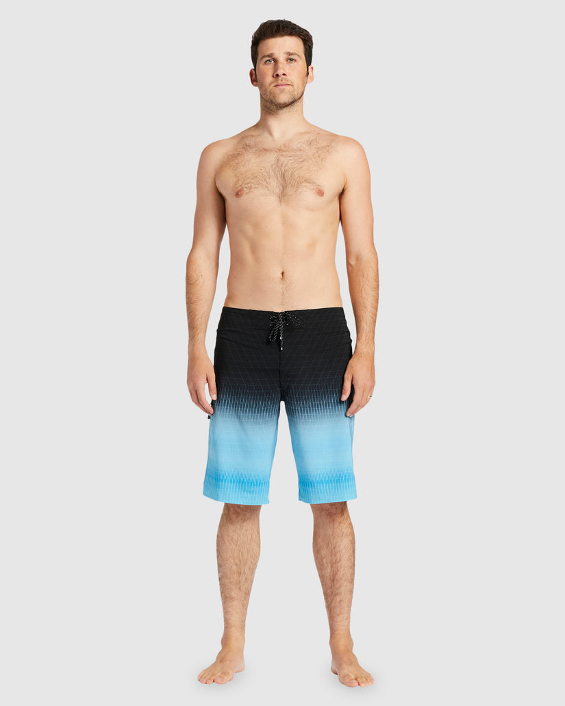 Mens Fluid Pro Performance 20" Boardshorts