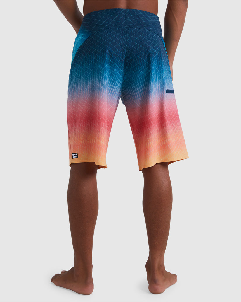 Mens Fluid Pro Performance 20" Boardshorts