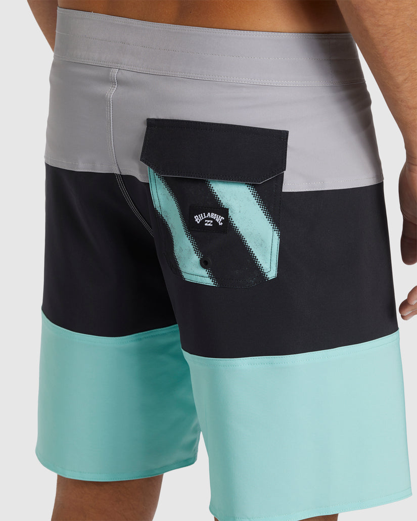 Tribong Pro Boardshorts