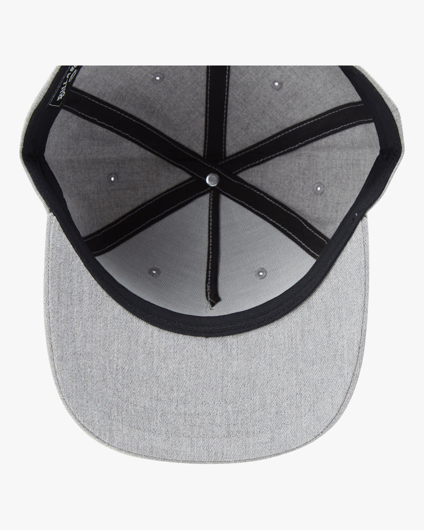 Stacked Snapback ap