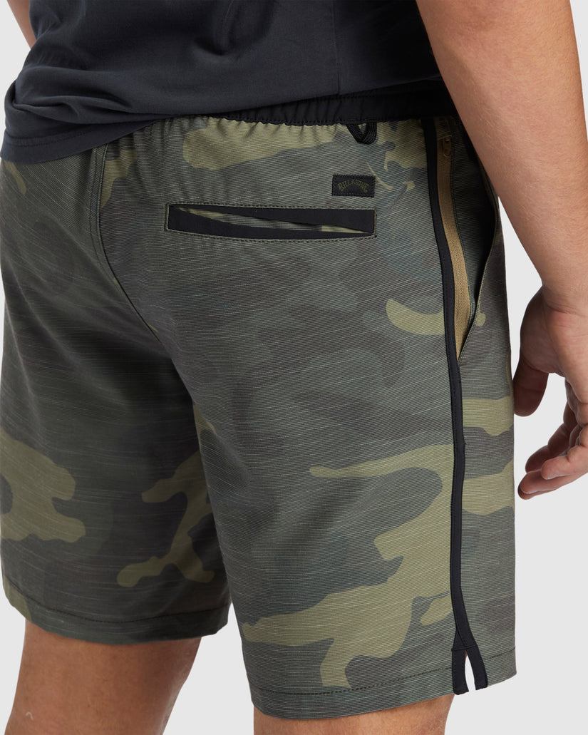 Mens Crossfire Elastic Waist Hybrid Shorts