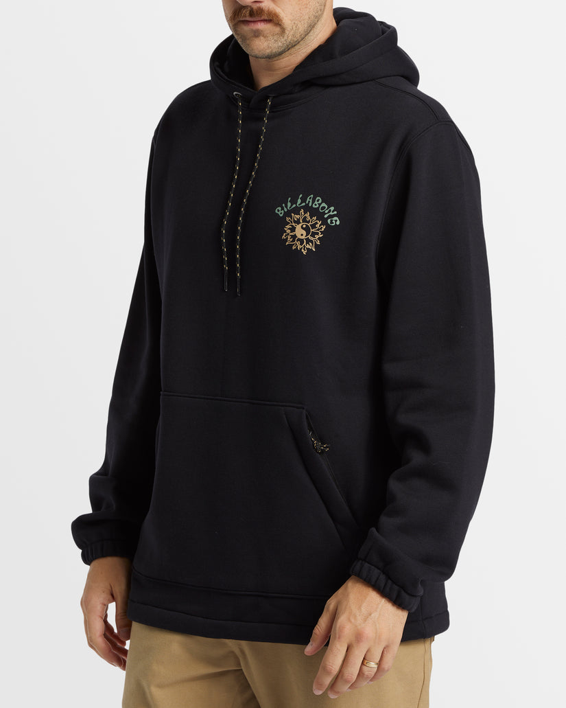 Compass Pullover