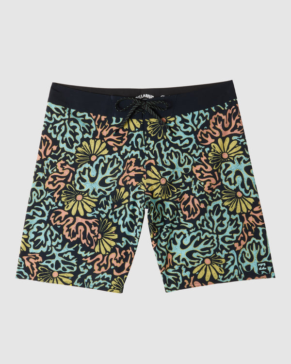 Boys 8-16 Sundays Pro Boardshorts