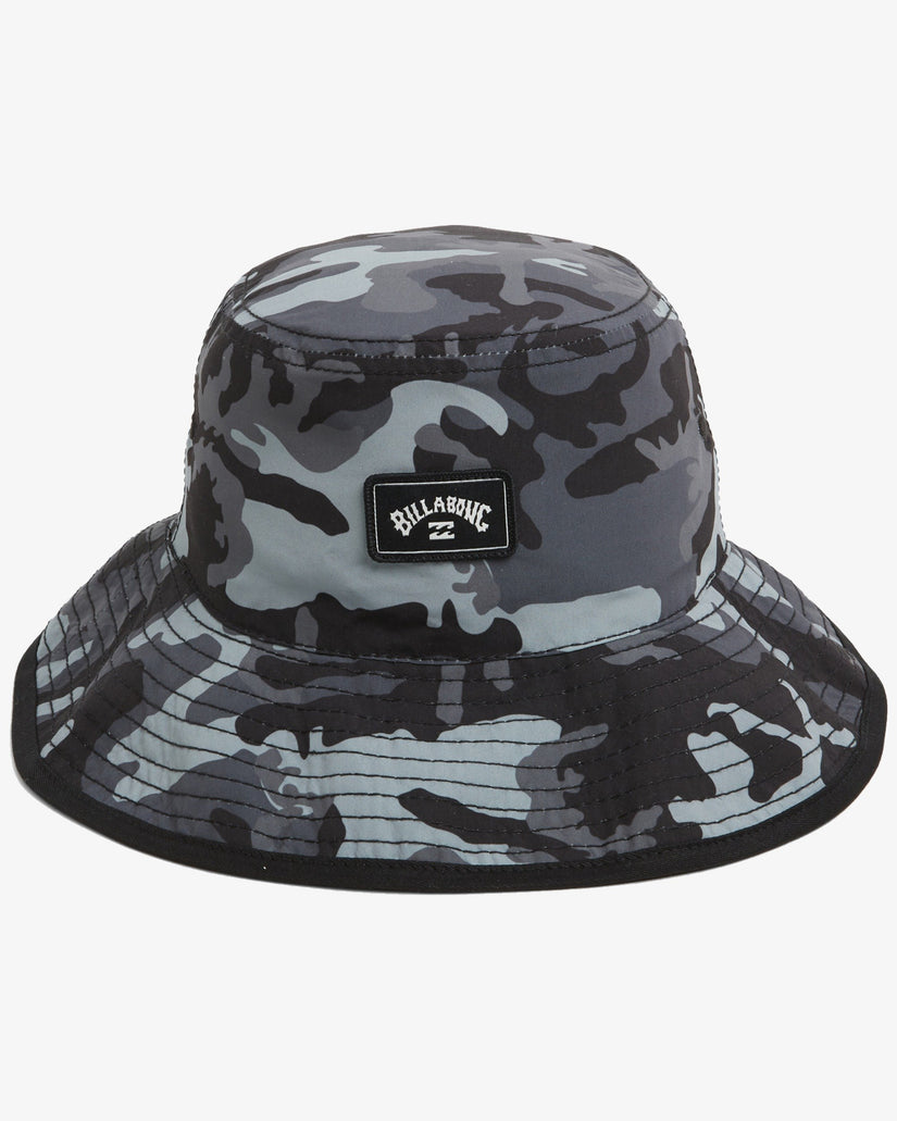 Boys 8-16 Division Revo Hat