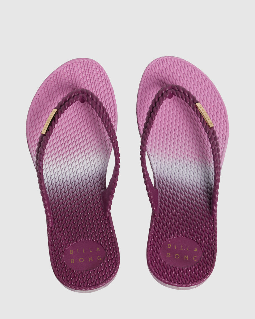 Womens Kick Back Fade Thongs