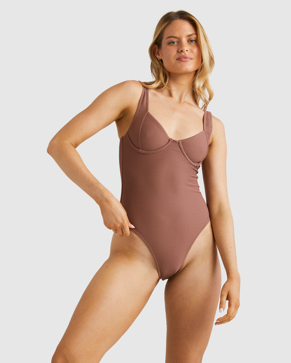 Womens Tanlines Chloe One Piece