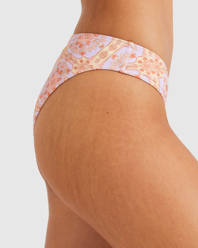 Womens Sunspirit Bondi Bikini Bottom